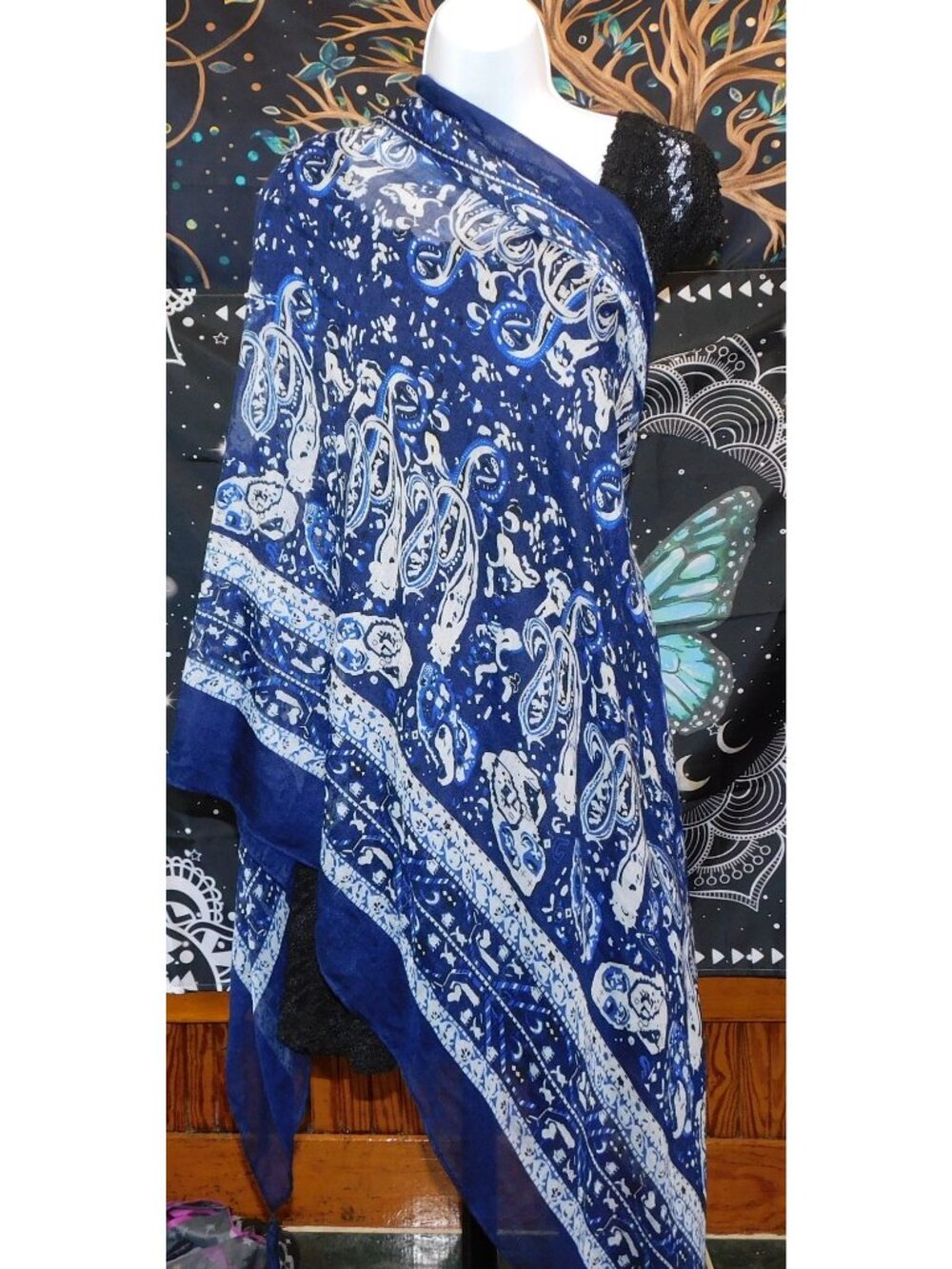 Madden NYC Paisley Scarf Wrap 75x80 Inches Blue & White